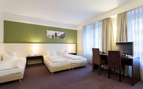 Dolomit Hotel München